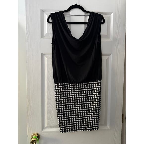 Soprano Dresses & Skirts - Black and White Soprano Dress Size Medium